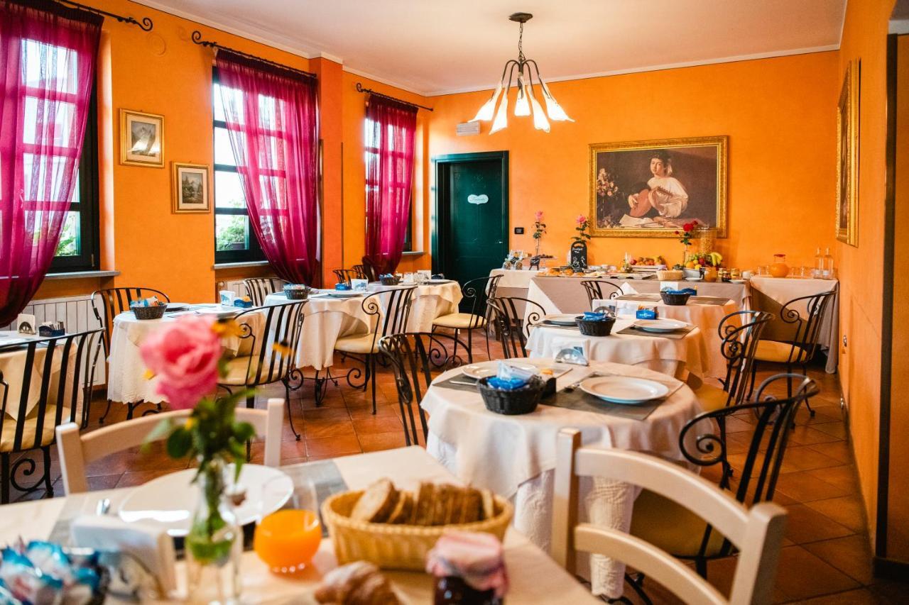 Le Lanterne Hotel Borgo San Dalmazzo Buitenkant foto