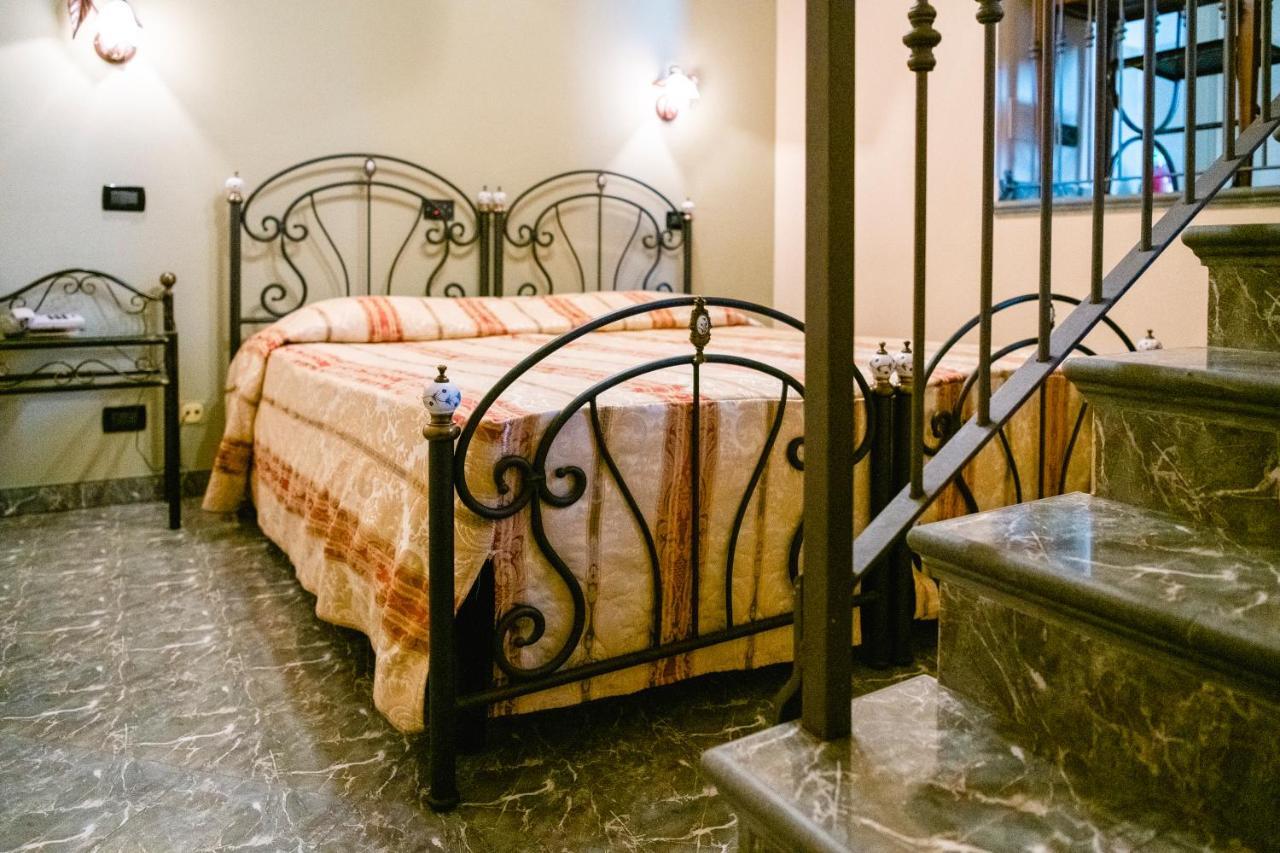 Le Lanterne Hotel Borgo San Dalmazzo Buitenkant foto