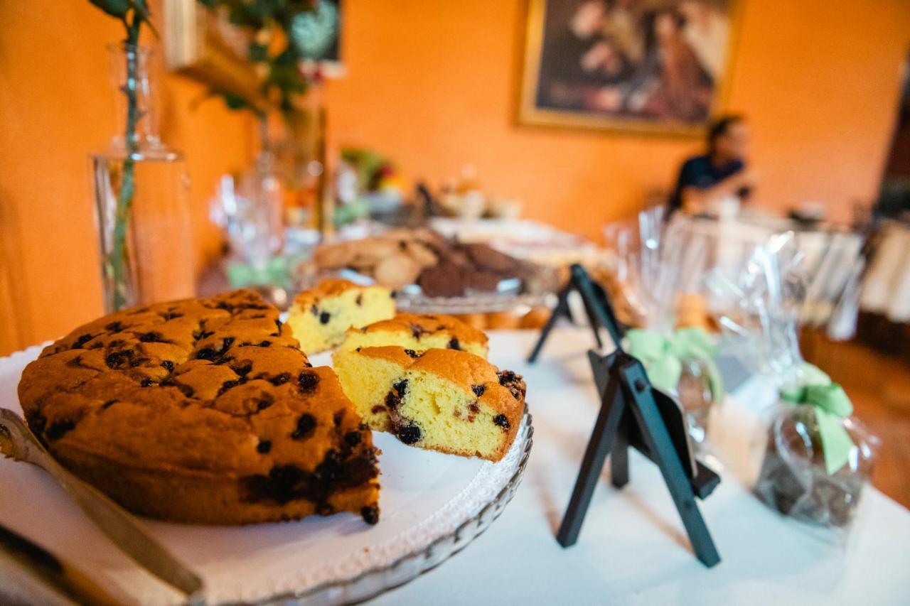 Le Lanterne Hotel Borgo San Dalmazzo Buitenkant foto